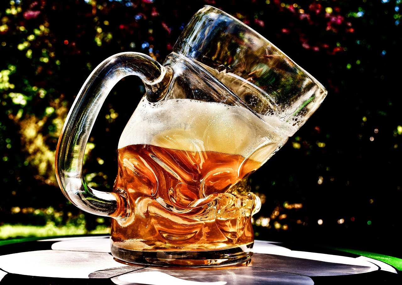 beer, beer glass, deformed-3609281.jpg