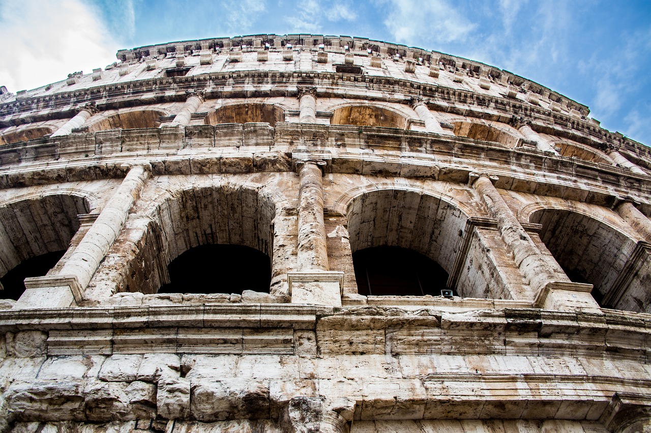 colosseum, amphitheatre, monument-5773684.jpg