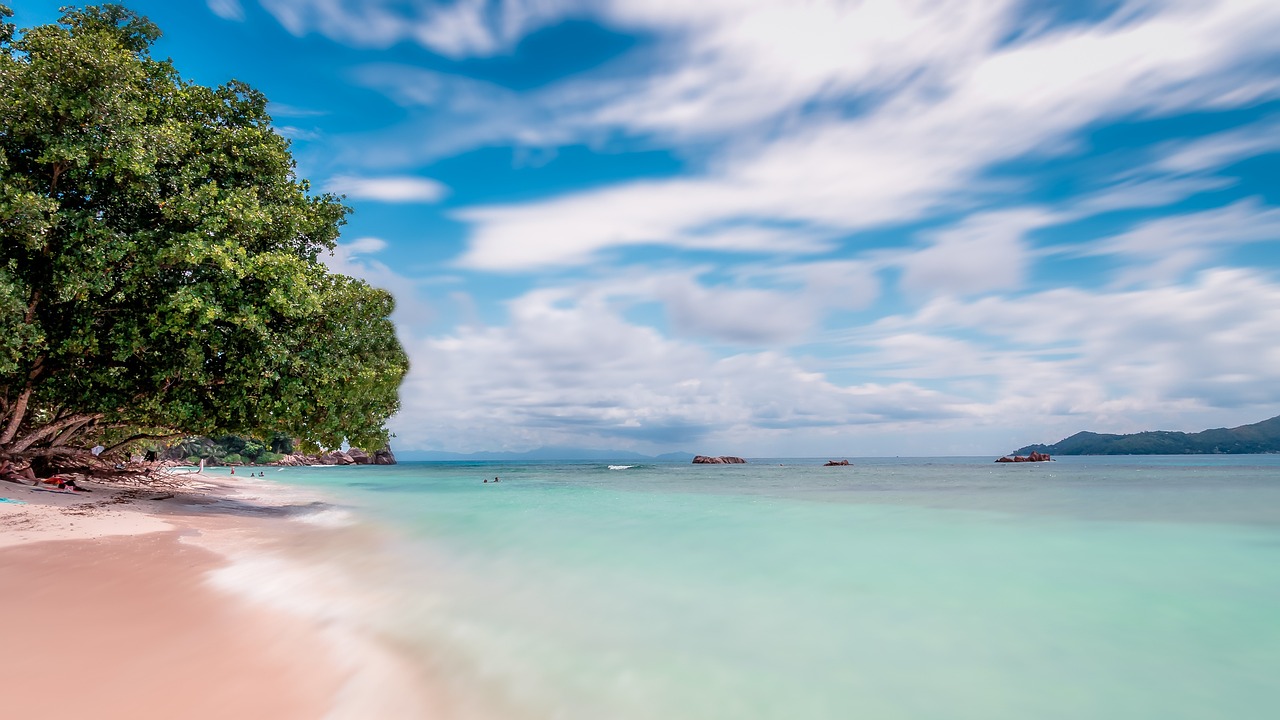 seychelles, beach, the sea-4107839.jpg